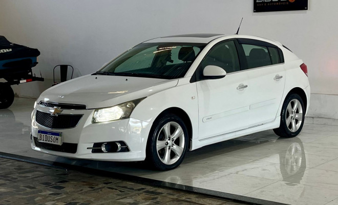GM - Chevrolet CRUZE HB Sport LTZ 1.8 16V FlexP. 5p Aut 2014 Flex-1