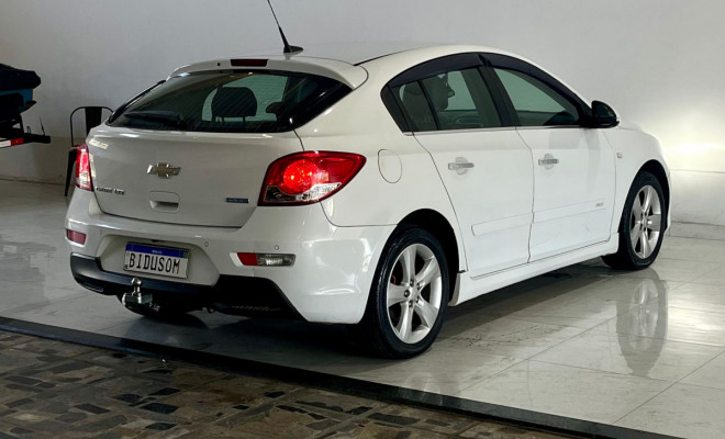 GM - Chevrolet CRUZE HB Sport LTZ 1.8 16V FlexP. 5p Aut 2014 Flex-15