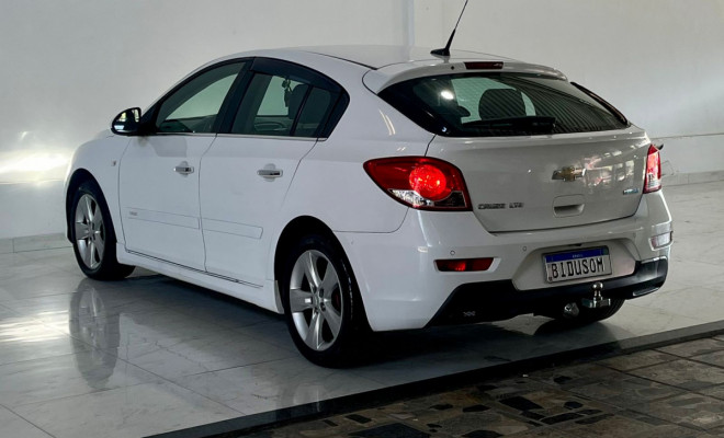 GM - Chevrolet CRUZE HB Sport LTZ 1.8 16V FlexP. 5p Aut 2014 Flex-17