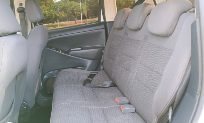 Fiat Idea Advent./ Adv.LOCKER 1.8 mpi Flex 5p 2011 Flex-4