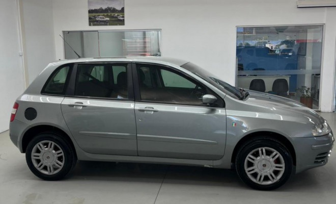 Fiat Stilo 1.8/ 1.8 Connect Flex 8V 5p 2007 Flex-2