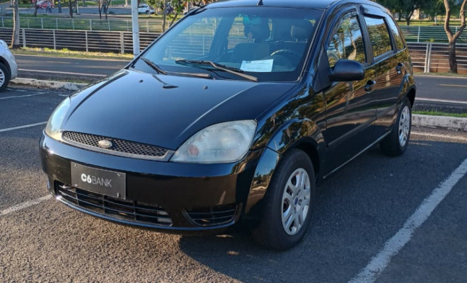 Ford Fiesta Personnalité 1.0 8V 66cv 5p 2007 Flex