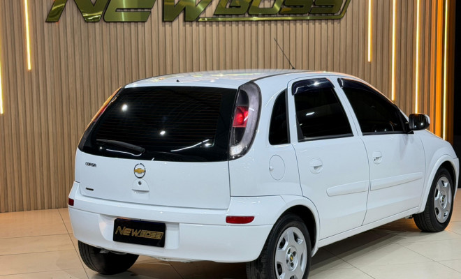 GM - Chevrolet Corsa Hat. Joy 1.0/ 1.0 FlexPower 8V 5p 2009 Flex-4