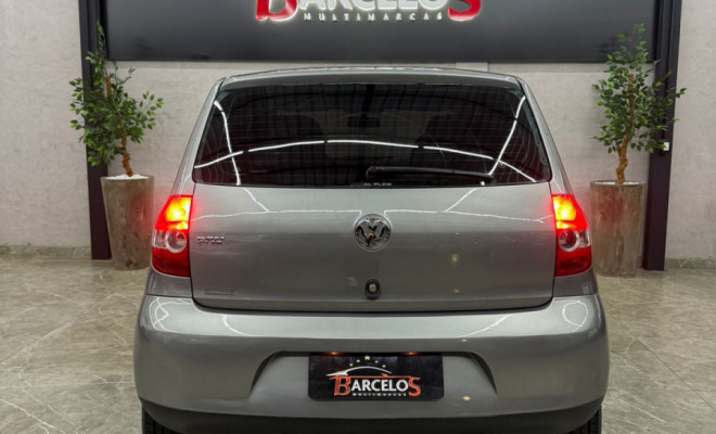 VW - VolksWagen Fox City 1.0 Mi/ 1.0Mi Total Flex 8V 5p 2006 Flex-9