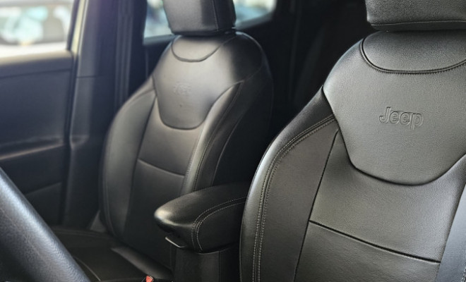 Jeep Renegade1.8 4x2 Flex 16V Aut. 2018 Flex-11