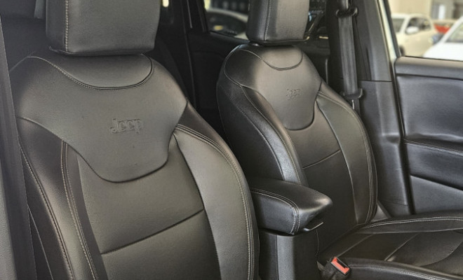 Jeep Renegade1.8 4x2 Flex 16V Aut. 2018 Flex-12