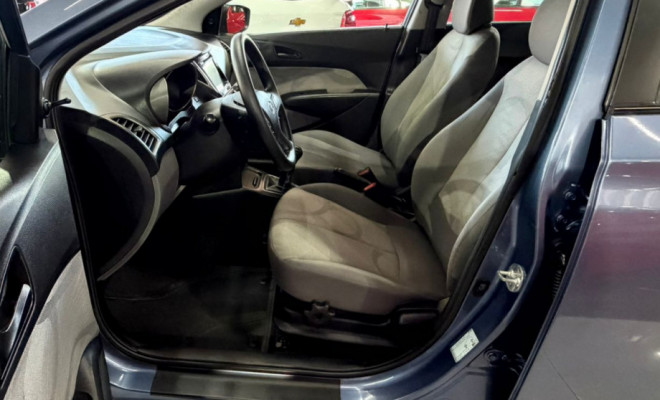 Hyundai HB20S C.Plus/C.Style1.0 Flex 12V Mec. 4P 2015 Flex-9