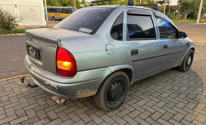 GM - Chevrolet Corsa GL 1.6 MPFI / 1.4 EFI 2p e 4p 1997 Gasolina-1