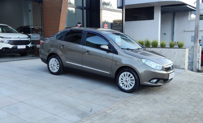 Fiat Grand Siena ESSENCE 1.6 Flex 16V 2016 Flex