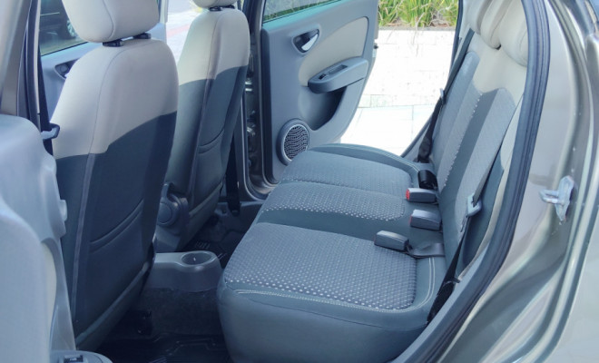 Fiat Grand Siena ESSENCE 1.6 Flex 16V 2016 Flex-11