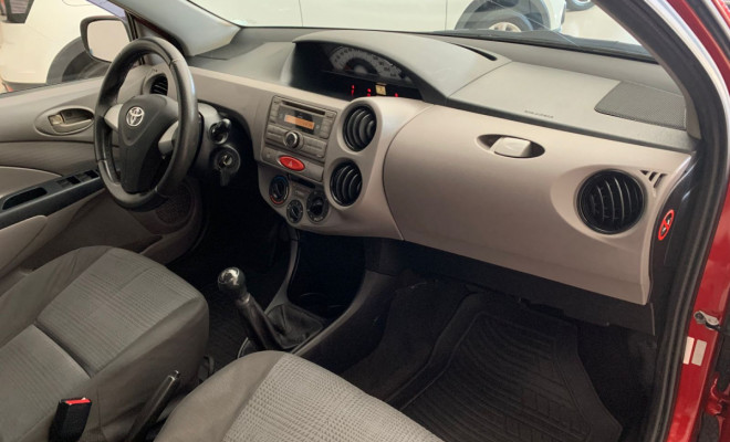 Toyota ETIOS XS  1.3 Flex 16V 5p Mec. 2013 Flex-11
