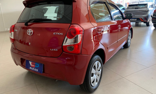Toyota ETIOS XS  1.3 Flex 16V 5p Mec. 2013 Flex-5