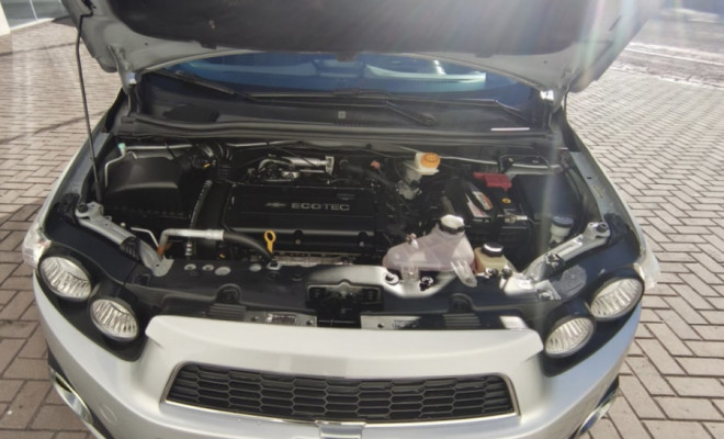 GM - Chevrolet SONIC HB LT 1.6 16V FlexPower 5p Aut. 2013 Flex-8