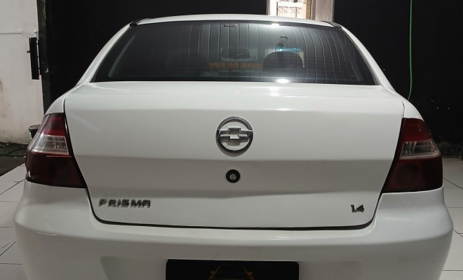 GM - Chevrolet PRISMA  Sed. Maxx/ LT 1.4 8V ECONOF. 4p 2009 Gasolina-4