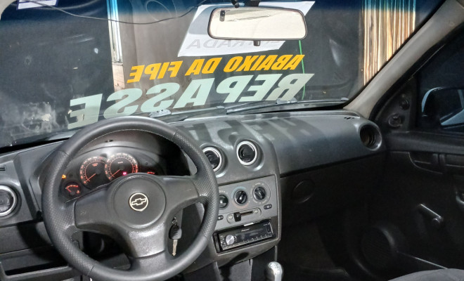 GM - Chevrolet PRISMA  Sed. Maxx/ LT 1.4 8V ECONOF. 4p 2009 Gasolina-5