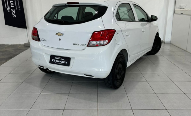 GM - ONIX HATCH Joy 1.0 8V Flex 5p Mec. 2017-4