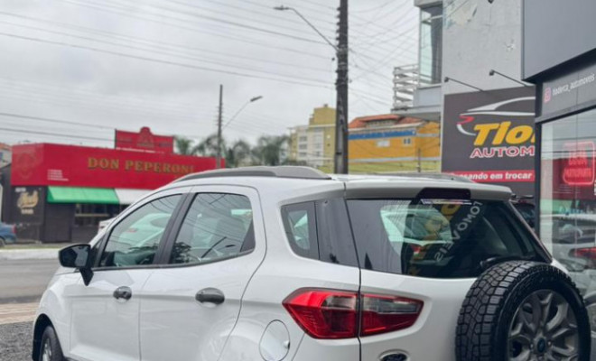 Ford EcoSport FREESTYLE 1.6 16V Flex 5p 2013 Flex-1