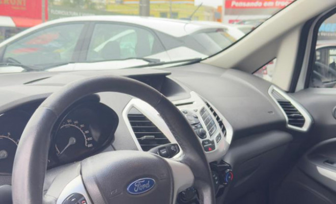 Ford EcoSport FREESTYLE 1.6 16V Flex 5p 2013 Flex-4