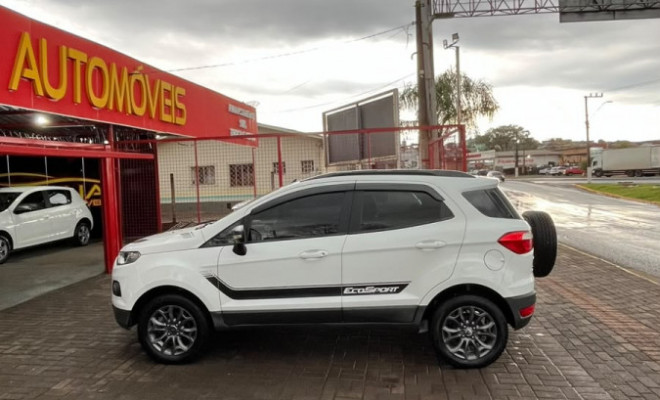 Ford EcoSport SE 1.6 16V Flex 5p Mec. 2015 Flex-0