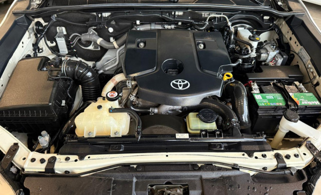 Toyota Hilux CD SR 4x4 2.8 TDI Diesel Aut. 2019 Diesel-8