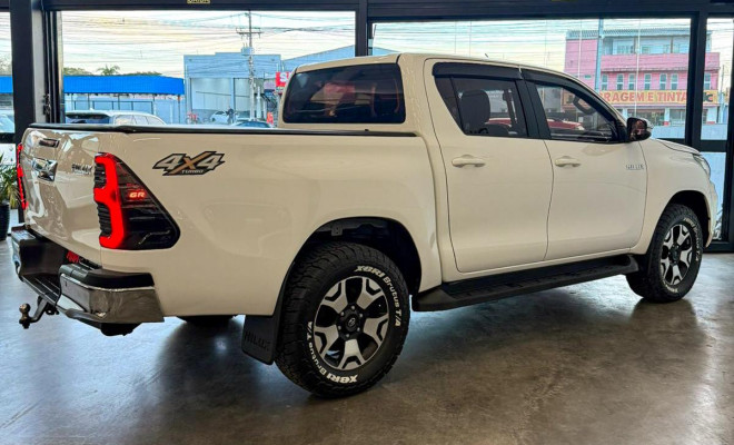 Toyota Hilux CD SR 4x4 2.8 TDI Diesel Aut. 2019 Diesel-1