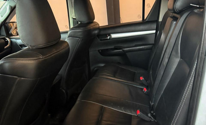 Toyota Hilux CD SR 4x4 2.8 TDI Diesel Aut. 2019 Diesel-7