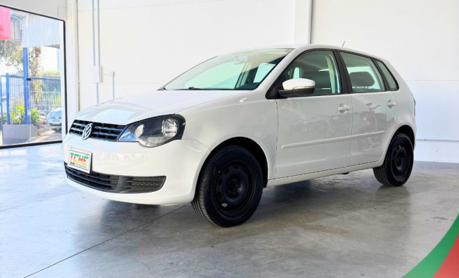 VW - VolksWagen Polo 1.6 Mi/S.Ouro 1.6 Mi Tot.Flex 8V 5p 2013 Flex