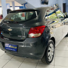 GM - Chevrolet ONIX HATCH Joy 1.0 8V Flex 5p Mec. 2017 Flex-4