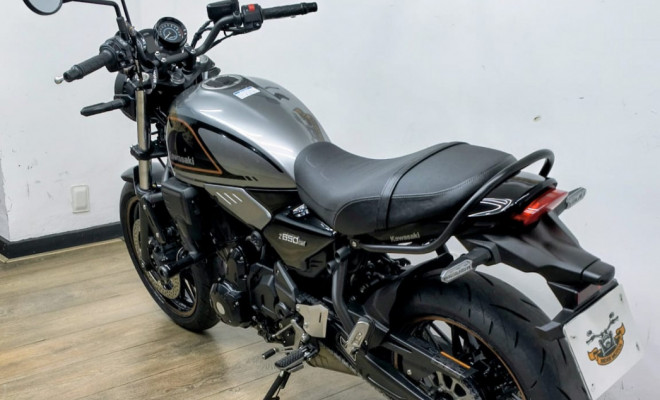 KAWASAKI Z 650 RS 2023 Gasolina-9