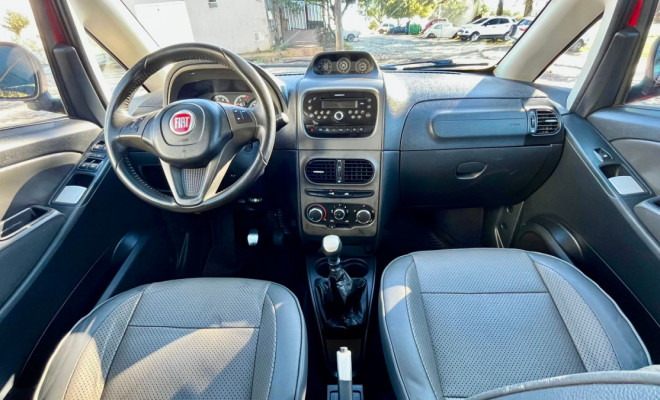 Fiat Idea Advent./ Adv.LOCKER 1.8 mpi Flex 5p 2014 Flex-4