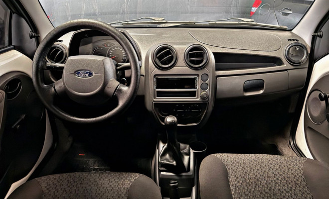 Ford Ka 1.0 8V/1.0 8V ST Flex 3p 2013 Flex-3