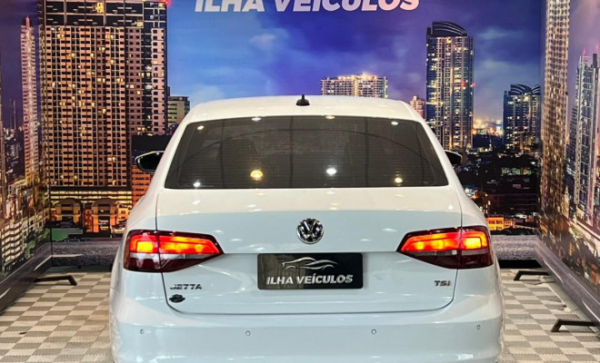 VW - VolksWagen JETTA Comfortline 1.4 TSI 16V 4p Aut. 2016 Gasolina-2