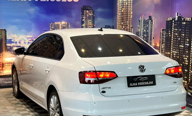 VW - VolksWagen JETTA Comfortline 1.4 TSI 16V 4p Aut. 2016 Gasolina-3