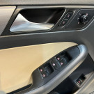 VW - VolksWagen JETTA Comfortline 1.4 TSI 16V 4p Aut. 2016 Gasolina-5