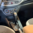 GM - Chevrolet SPIN LT 1.8 8V Econo.Flex 5p Aut. 2013 Flex-7