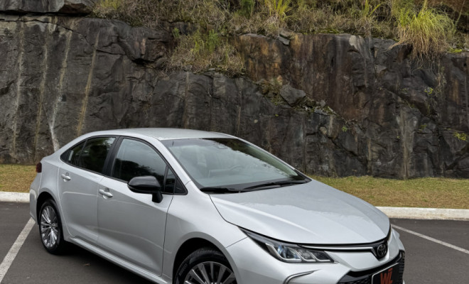 Toyota Corolla XEi 2.0 Flex 16V Aut. 2024 Flex