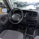 GM - Chevrolet TRACKER 2.0 TB Int. Diesel 4x4 4p 2004 Diesel-3