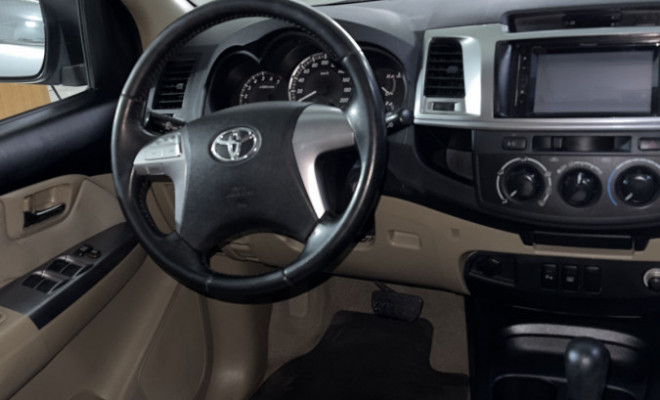 Toyota Hilux SW4 SR 4x2 2.7/ 2.7 Flex 16V Aut. 2015 Flex-3