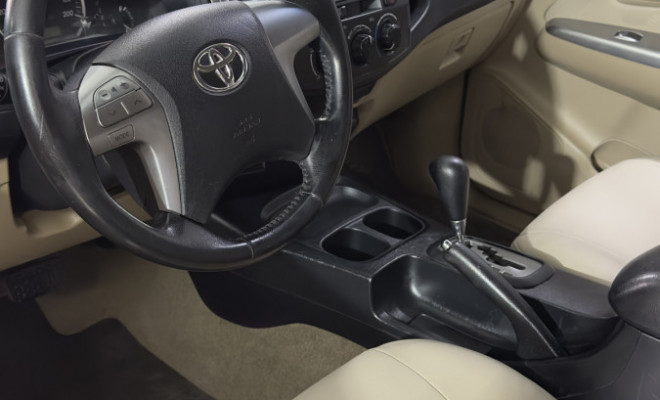 Toyota Hilux SW4 SR 4x2 2.7/ 2.7 Flex 16V Aut. 2015 Flex-1