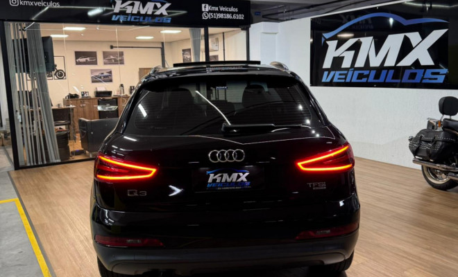 Audi Q3 2.0 TFSI Quat. 170/180cv S-tronic 5p 2015 Gasolina-5