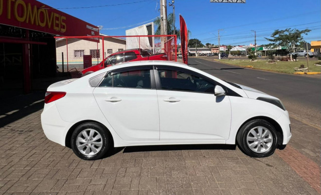 Hyundai HB20S C.Style/C.Plus1.6 Flex 16V Aut. 4p 2015 Flex-4