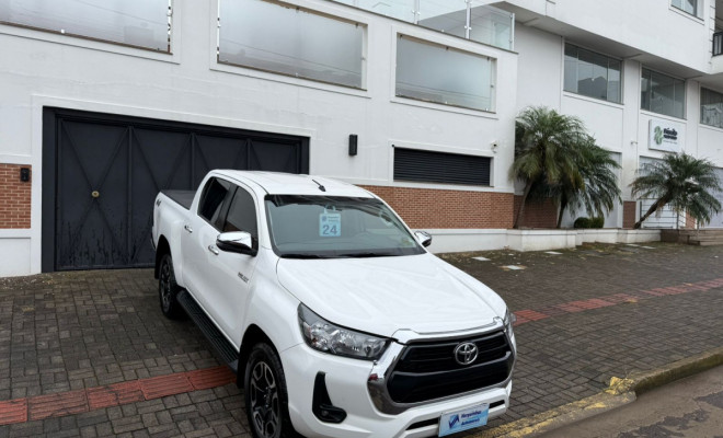 Toyota Hilux CD SRV 4x4 2.8 TDI Diesel Aut. 2024 Diesel-0