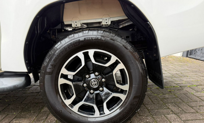 Toyota Hilux CD SRV 4x4 2.8 TDI Diesel Aut. 2024 Diesel-8