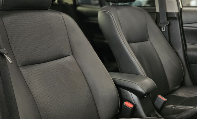 Toyota YARIS XLS Sedan 1.5 Flex 16V 4p Aut. 2019 Flex-11