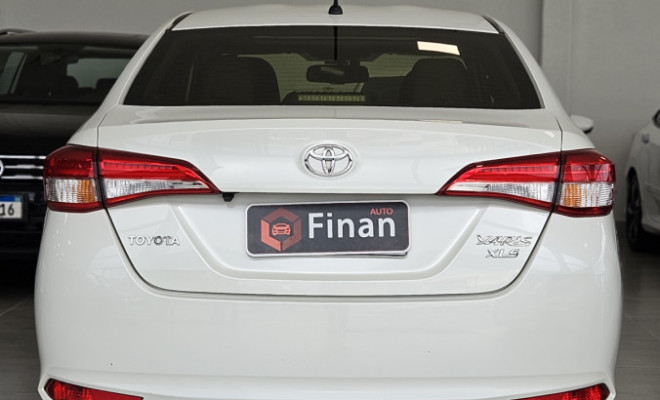 Toyota YARIS XLS Sedan 1.5 Flex 16V 4p Aut. 2019 Flex-14