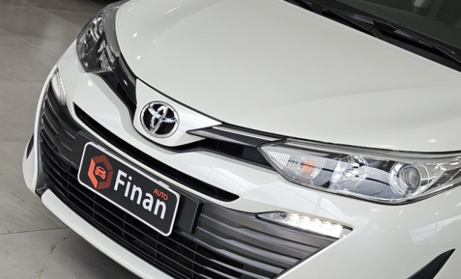 Toyota YARIS XLS Sedan 1.5 Flex 16V 4p Aut. 2019 Flex-1