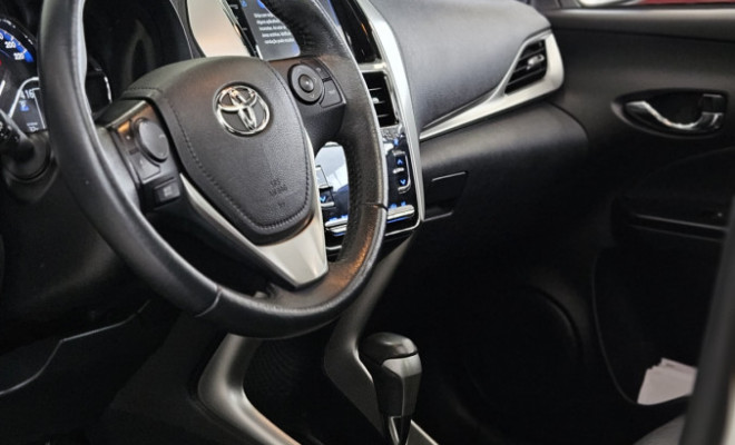Toyota YARIS XLS Sedan 1.5 Flex 16V 4p Aut. 2019 Flex-5