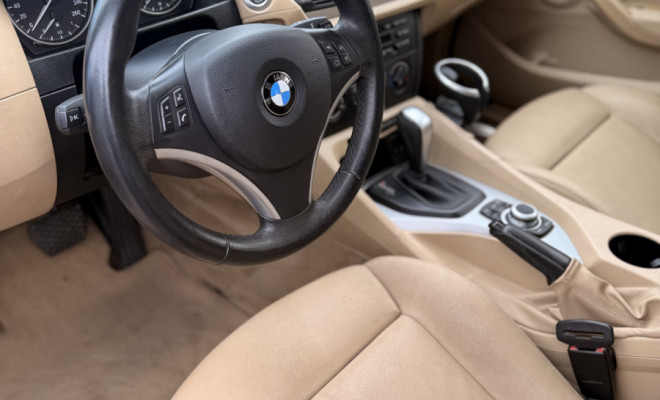 BMW X1 SDRIVE 18i 2.0 16V 4x2 Aut. 2011 Gasolina-10