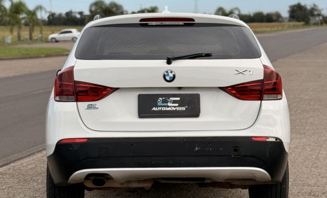 BMW X1 SDRIVE 18i 2.0 16V 4x2 Aut. 2011 Gasolina-4