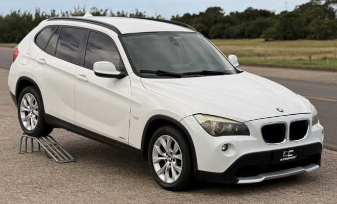 BMW X1 SDRIVE 18i 2.0 16V 4x2 Aut. 2011 Gasolina-0